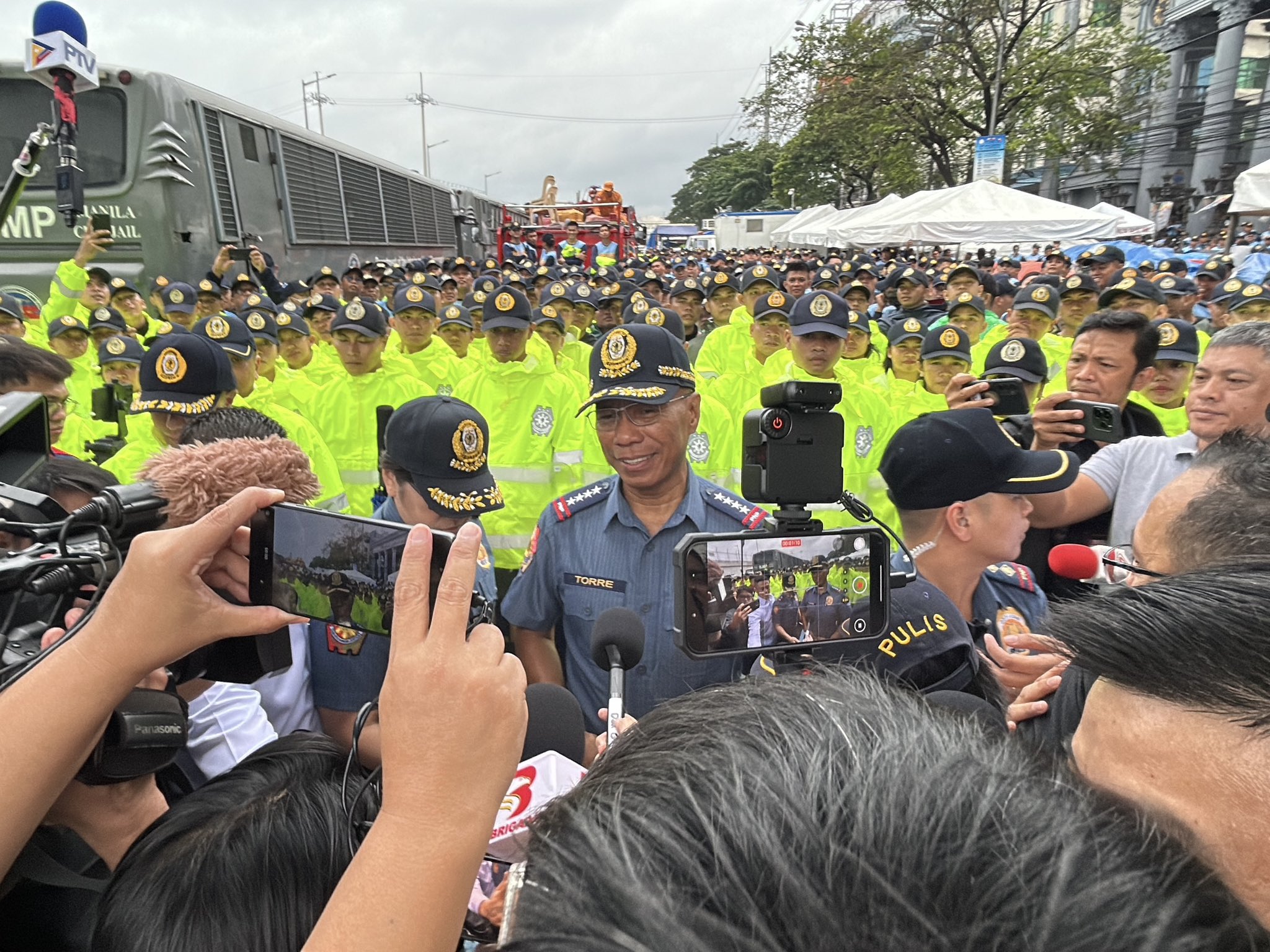 ผบ.ตร.ยันอนุญาตชุมนุมช่วง "SONA" 2025 หากถูกกฎหมาย ท่ามกลางการประท้วงต่อนโยบายมาร์กอส จูเนียร์